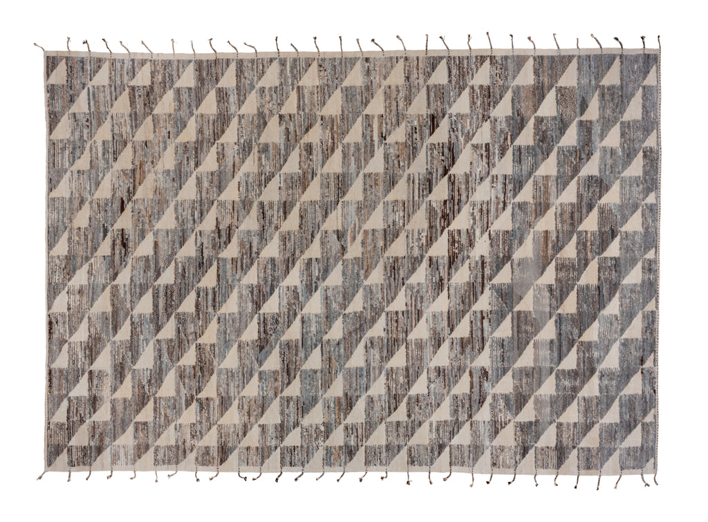 Vintage Rugs vs. Machine Made Rugs