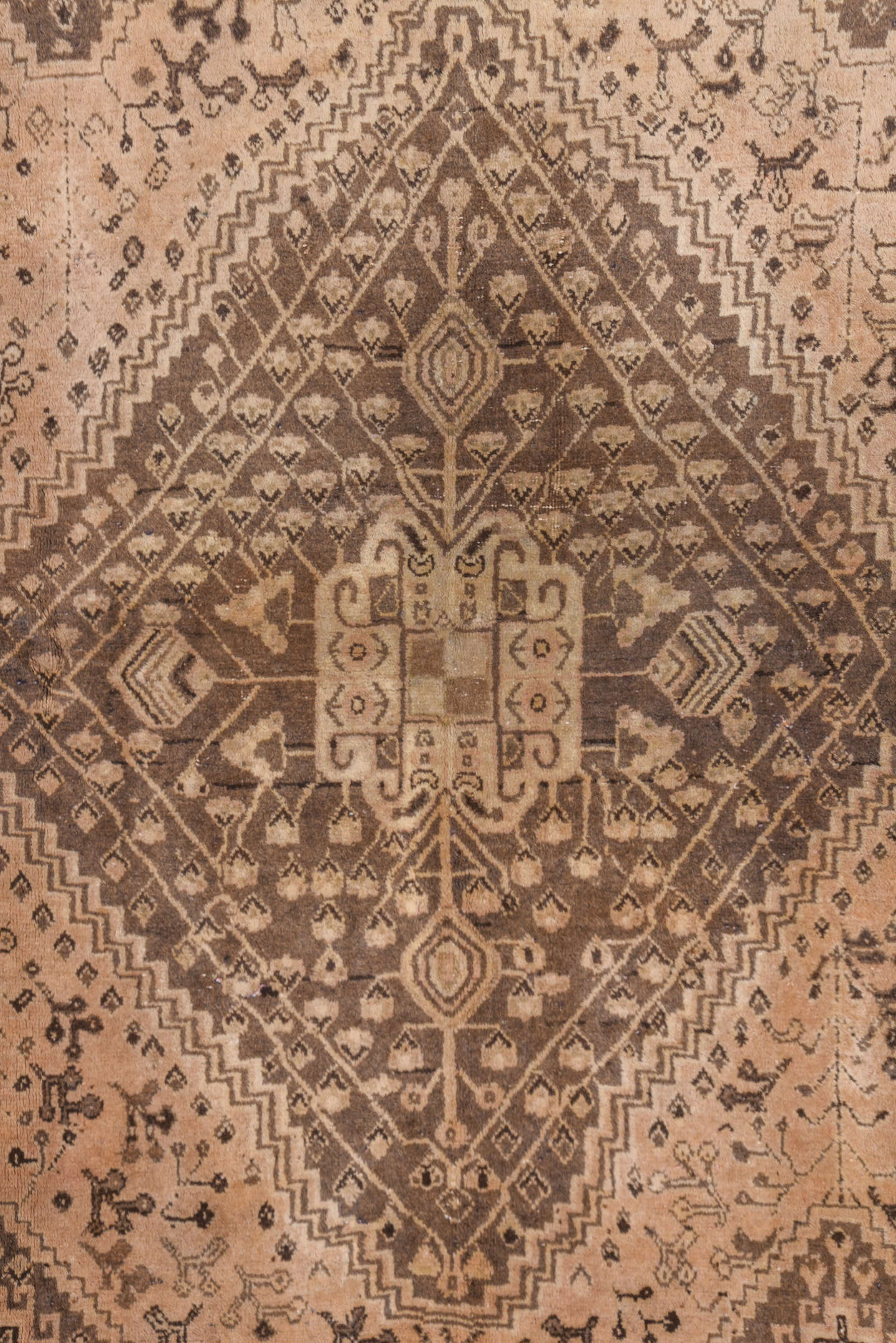 6' x 9' one-of-a-kind handmade antique Shiraz medium size rug. Color palette: ivory, camel, brown, taupe, charcoal, beige