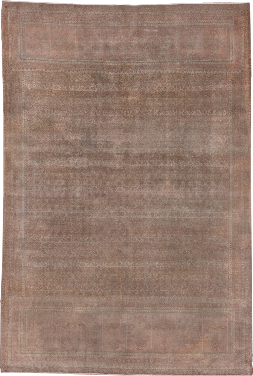 6' x 9' one-of-a-kind handmade antique Sivas medium size rug. Color palette: rose, taupe, dusty pink, beige, camel, ivory