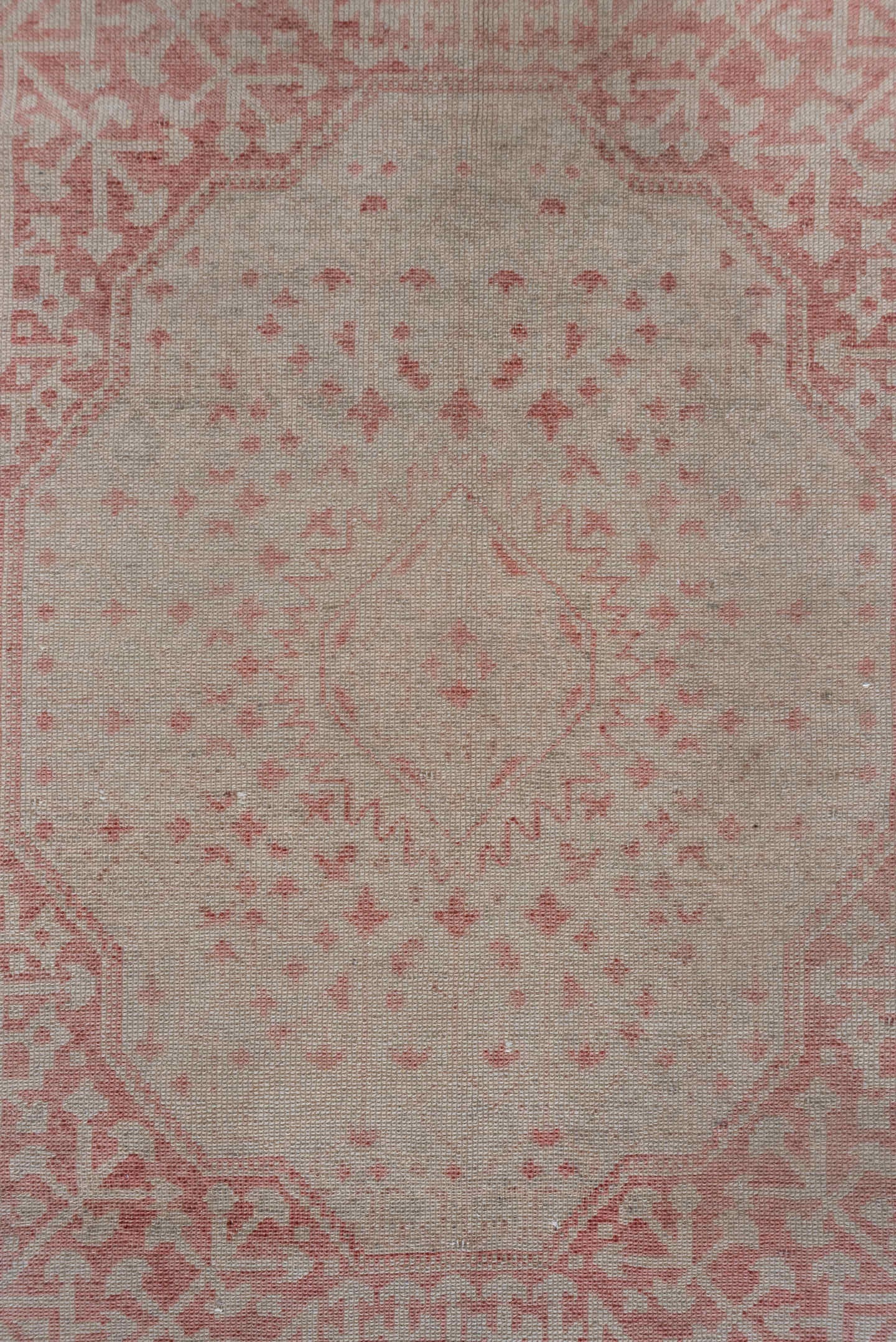 4' x 7' one-of-a-kind handmade vintage Sivas rug. Color palette: blush, taupe, rose, ivory, dusty pink, pink, beige, gray