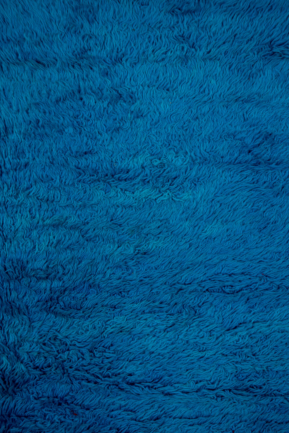 5' x 9' one-of-a-kind handmade vintage Moroccan medium size rug. Color palette: turquoise, teal, cobalt, blue