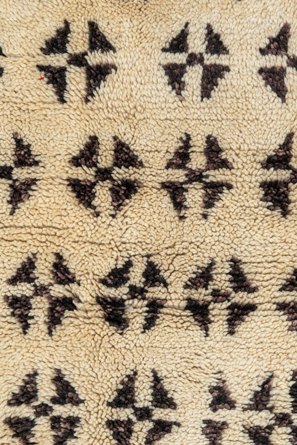 5' x 8' one-of-a-kind handmade vintage Moroccan medium size rug. Color palette: ivory, dark brown, espresso, brown, black