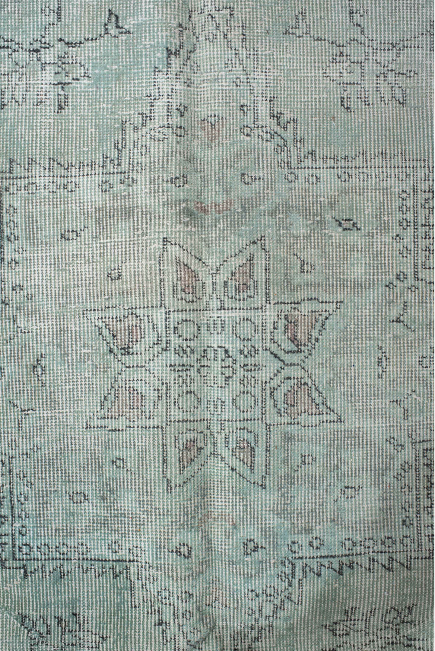 5' x 9' one-of-a-kind handmade vintage Sparta medium size rug. Color palette: ivory, pale blue, sky blue, taupe, soft gray