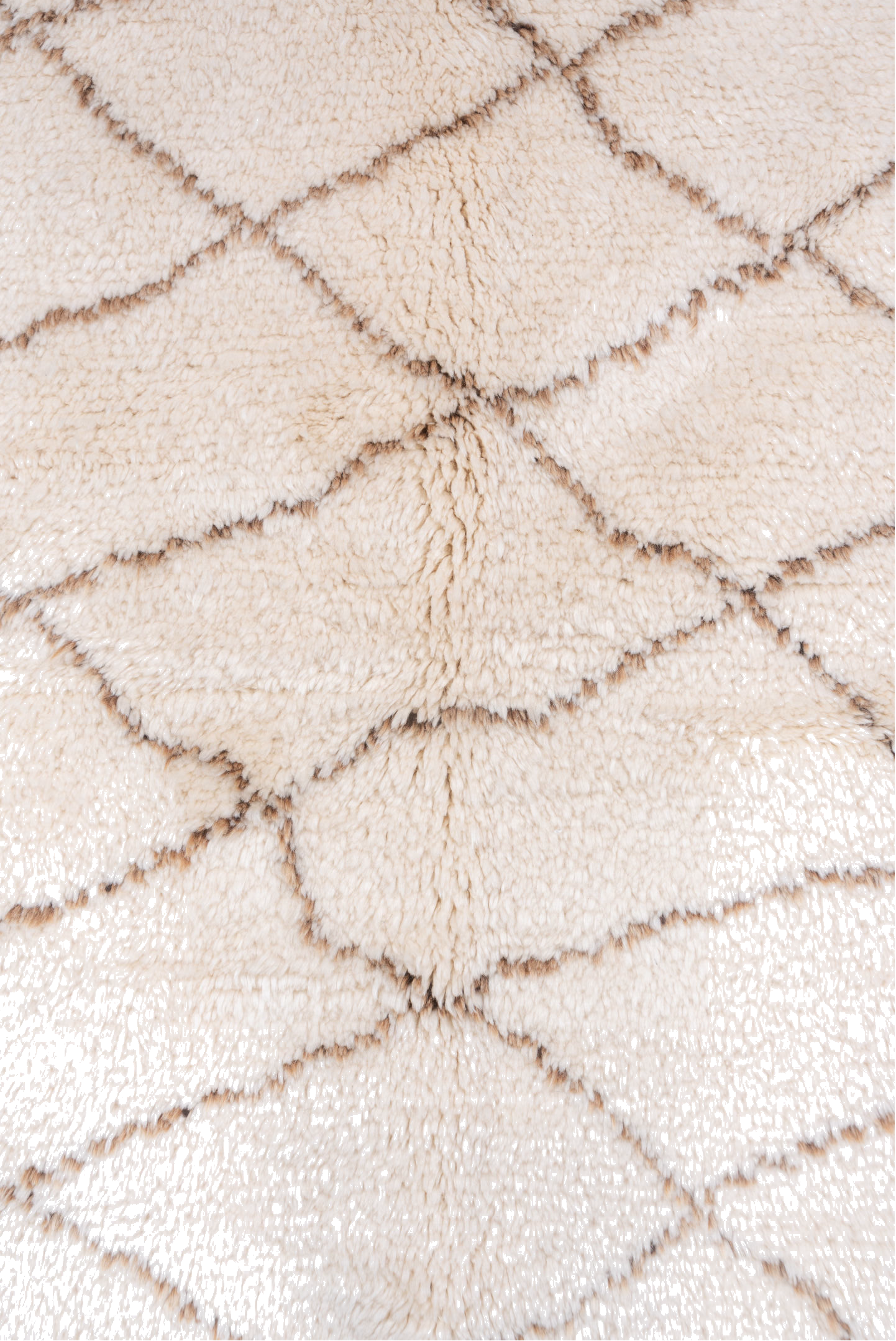 5' x 7' one-of-a-kind handmade vintage Moroccan rug. Color palette: brown, floral white, gainsboro, gray, lavender blush