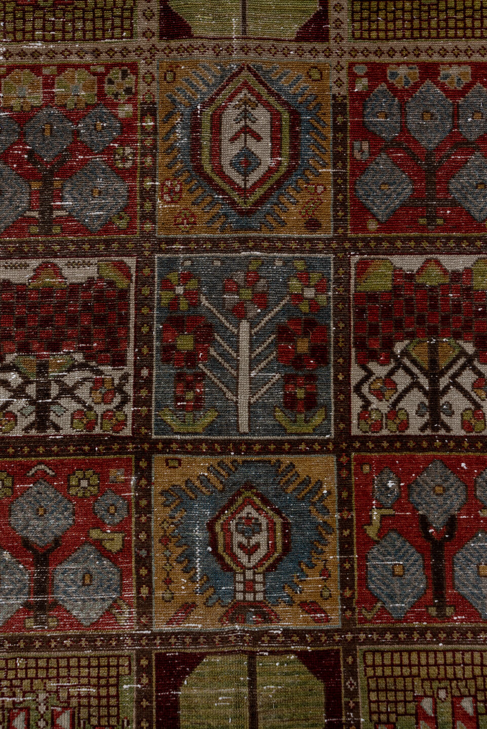 6' x 10' one-of-a-kind handmade vintage Baktiary large size rug. Color palette: brown, gray, light gray, off-white, pink