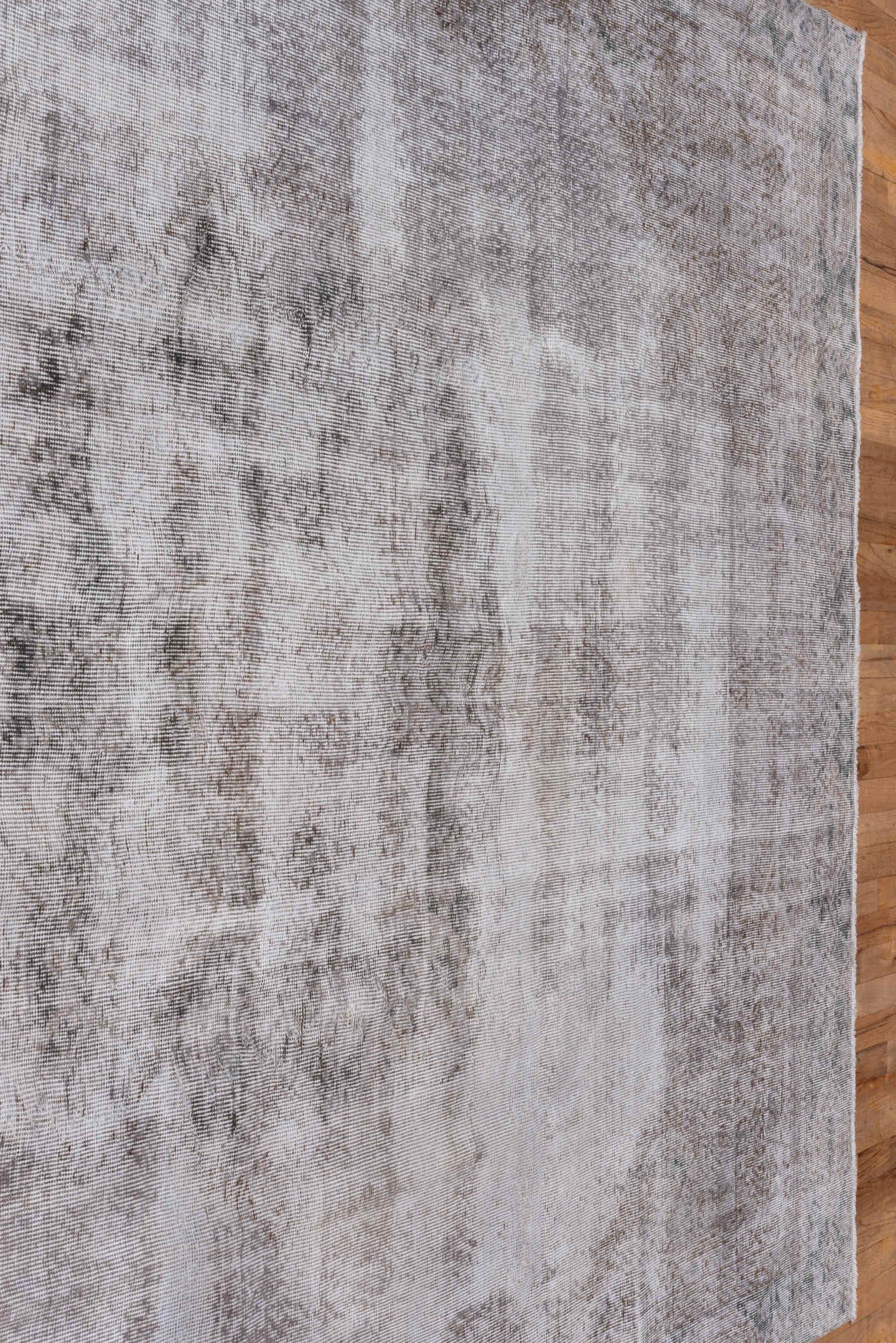 7' x 10' one-of-a-kind handmade antique Sparta large size rug. Color palette: ivory, taupe, stone, gray, greige, beige