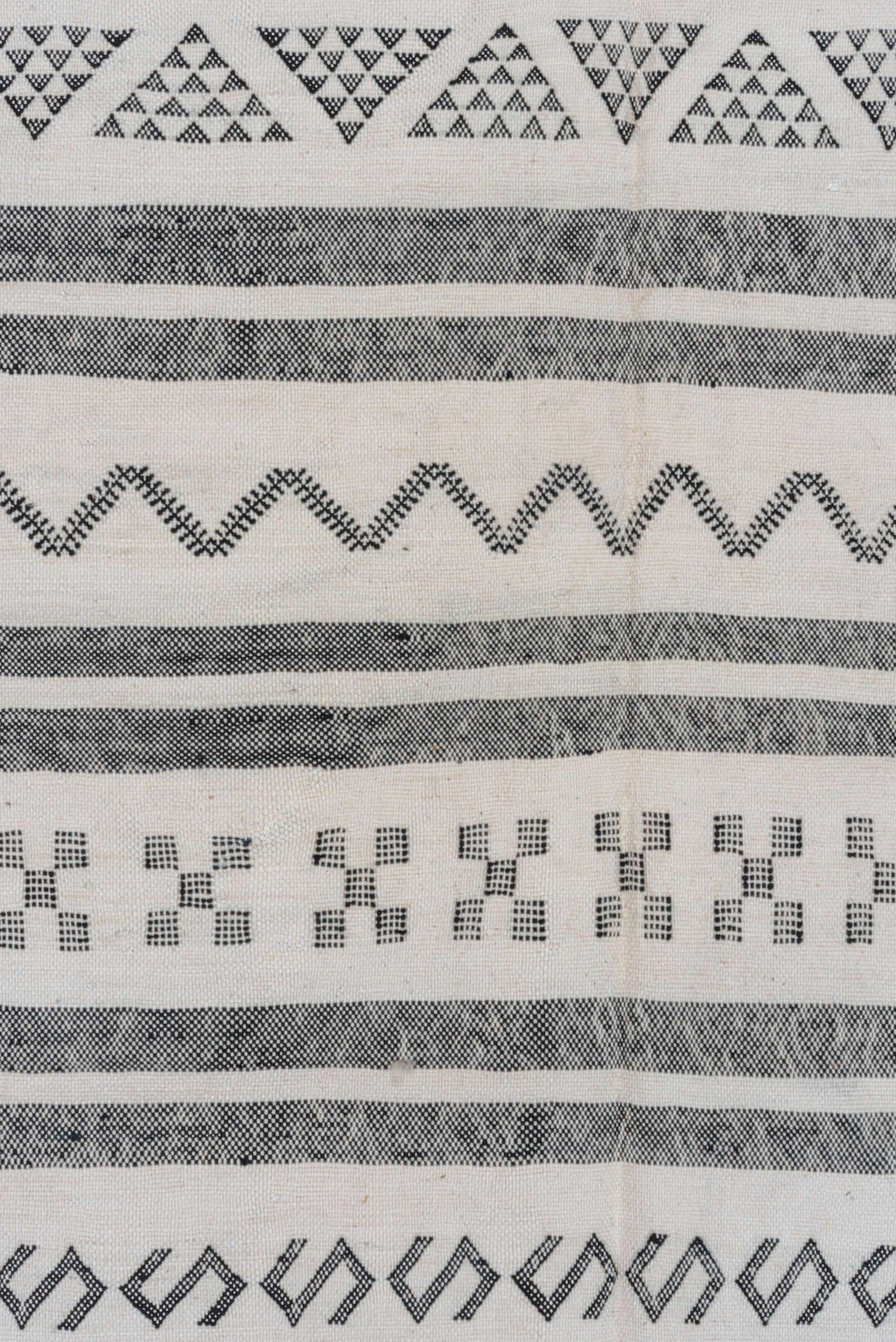 6' x 9' one-of-a-kind handmade vintage Cactus Kilim medium size rug. Color palette: ivory, charcoal, black, gray