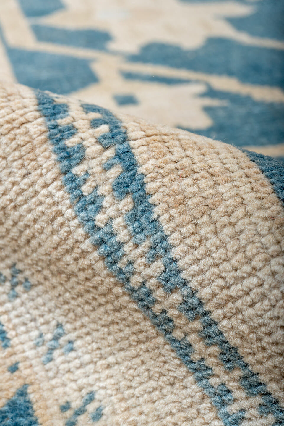 6' x 10' one-of-a-kind handmade vintage Oushak large size rug. Color palette: ivory, sky blue, beige, cream, taupe
