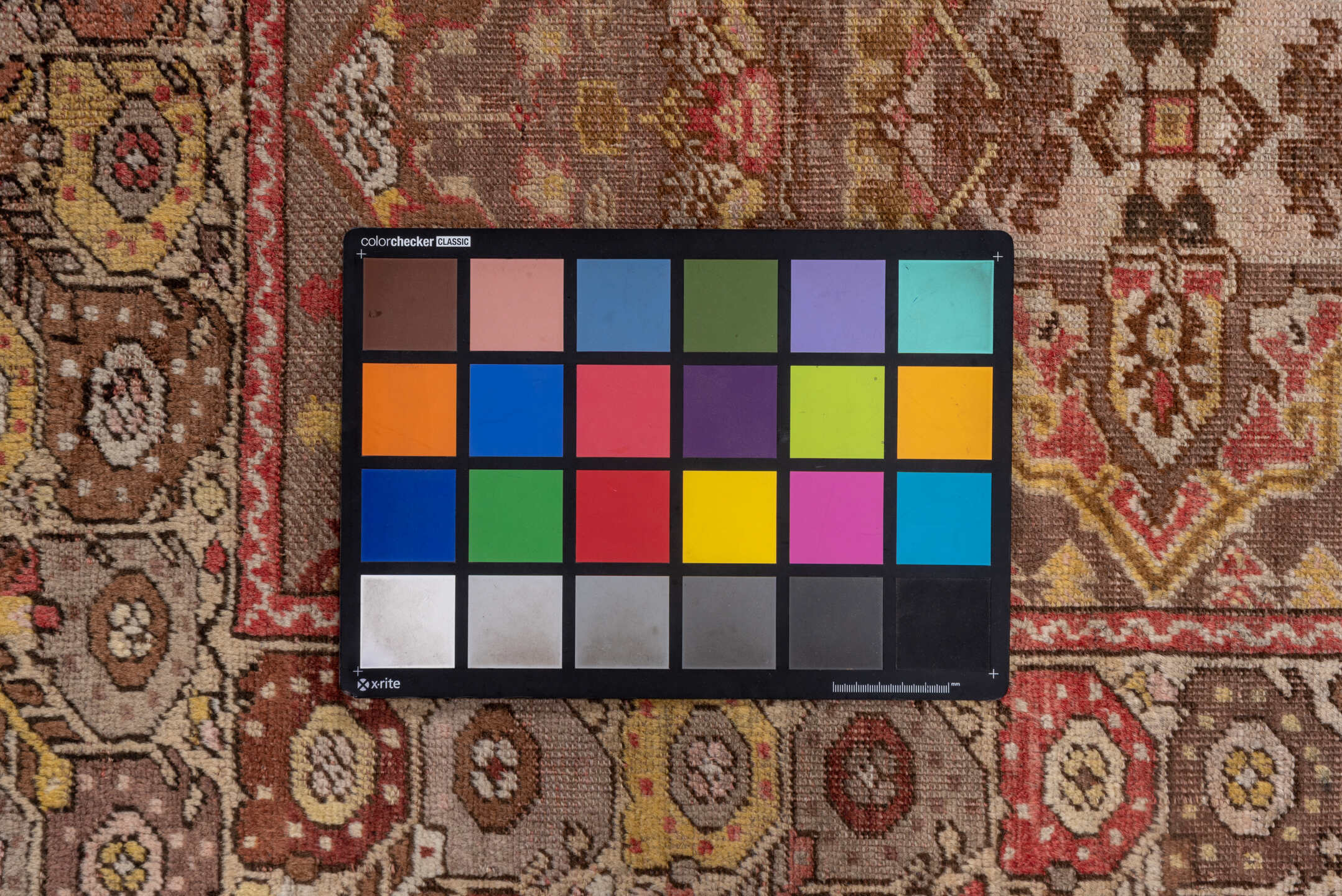 4' x 6' one-of-a-kind handmade vintage Oushak small size rug. Color palette: brown, gray, light gray, off-white, pink, red