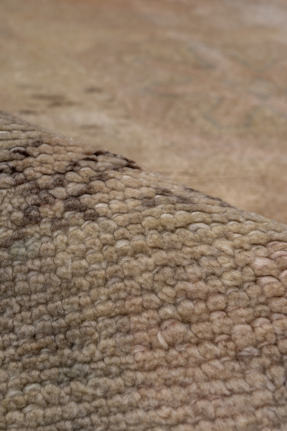 5' x 8' one-of-a-kind handmade vintage Oushak medium size rug. Color palette: beige, blush, ivory, taupe, sage, camel, pink