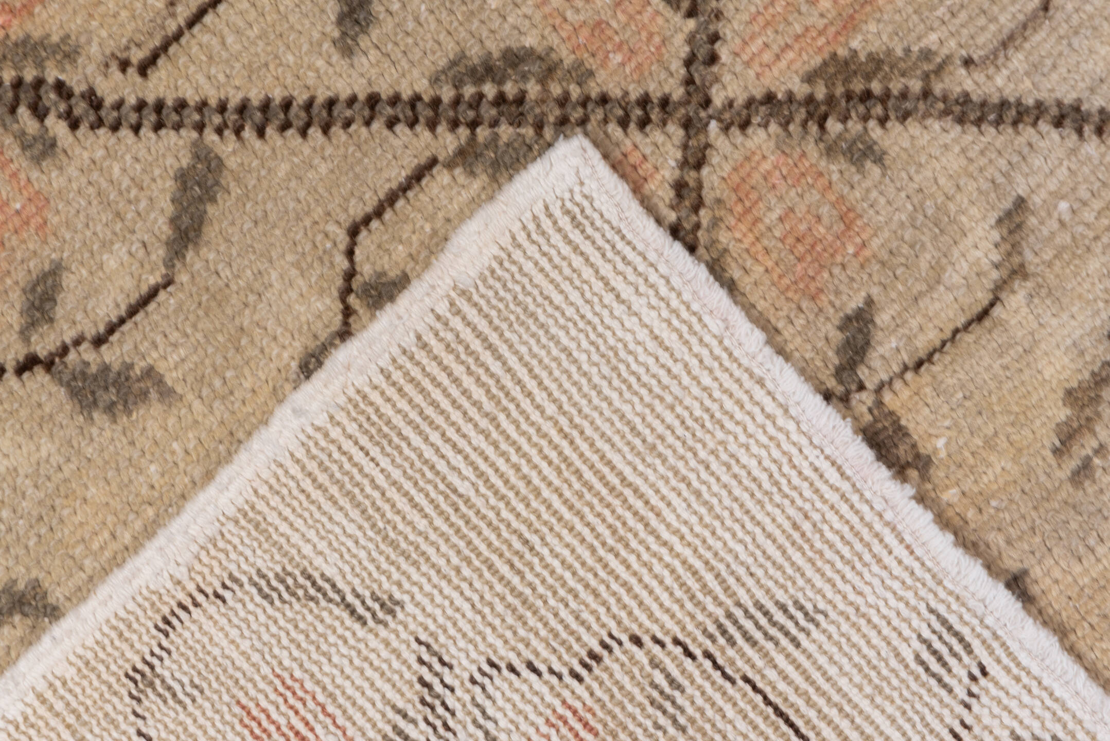 5' x 9' one-of-a-kind handmade vintage Oushak medium size rug. Color palette: beige, taupe, ivory, peach, brown, gray