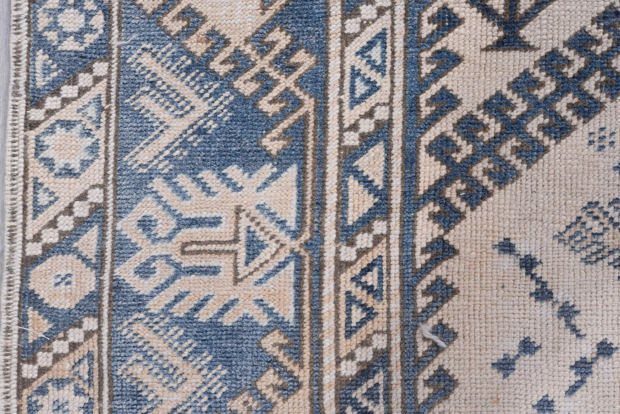 4' x 6' one-of-a-kind handmade vintage Oushak small size rug. Color palette: ivory, sky blue, slate, taupe, camel