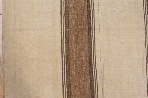 Vintage Kilim Area Rug (5' x 11')