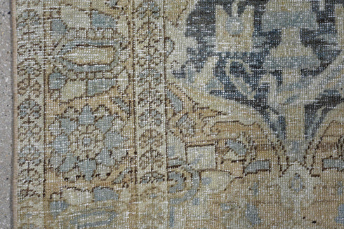 Vintage Baktiary Area Rug (5' x 8')