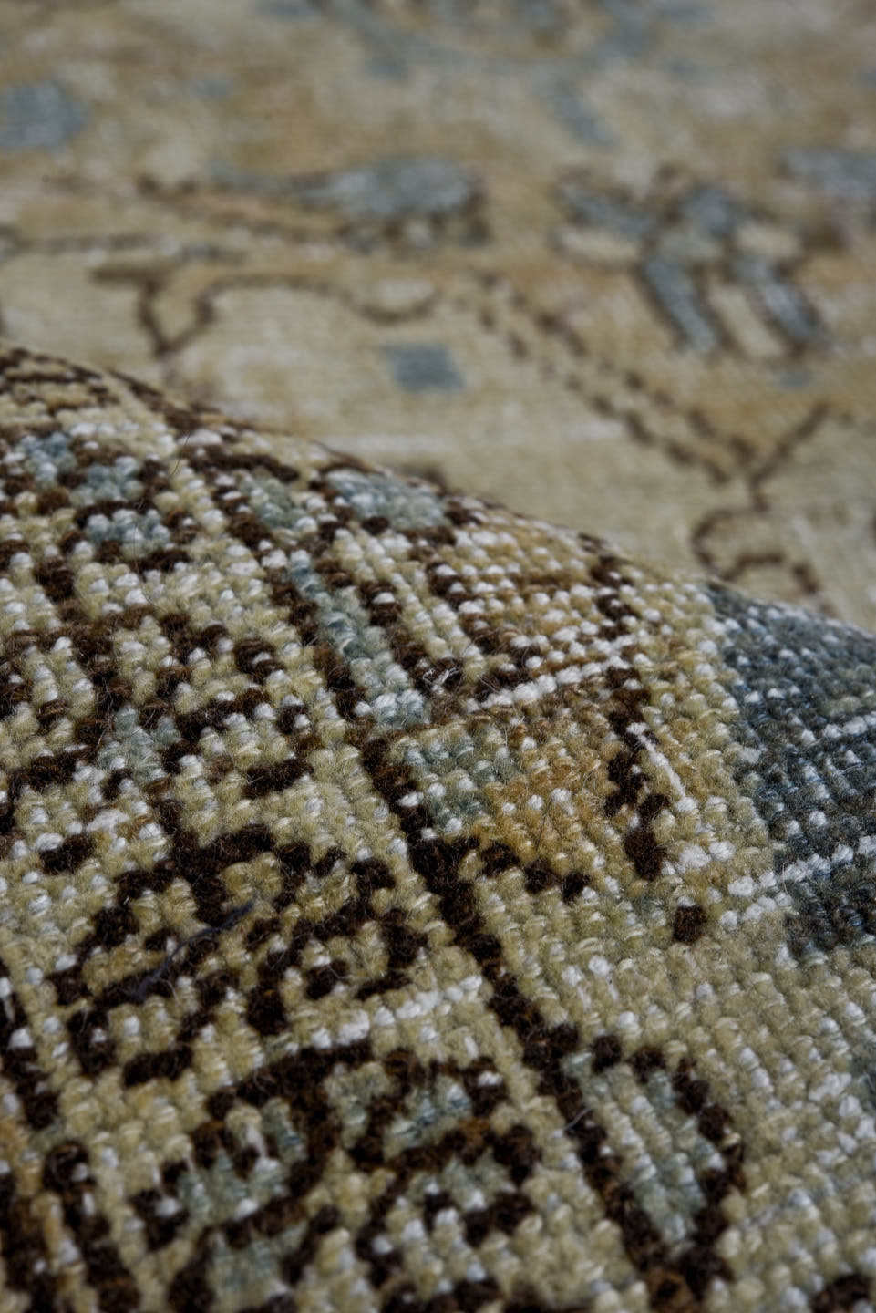 5' x 8' one-of-a-kind handmade vintage Baktiary medium size rug. Color palette: ivory, beige, powder_blue, slate, charcoal