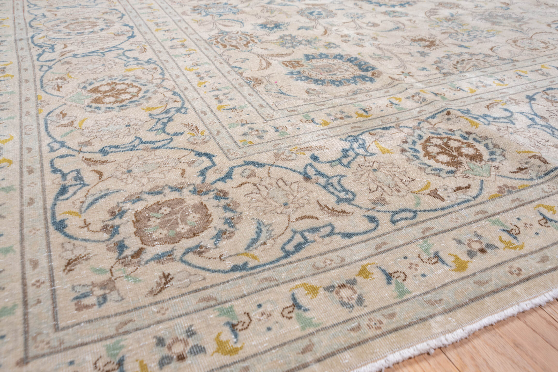 9' x 13' one-of-a-kind handmade vintage Kashan large size rug. Color palette: ivory, taupe, sky_blue, brown, beige, slate