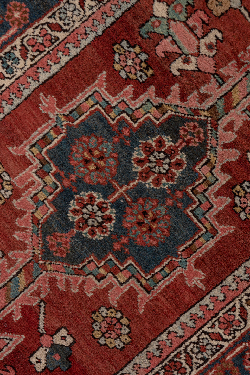 3' x 15' one-of-a-kind handmade vintage Serapi runner rug. Color palette: brown, dim gray, gray, off-white, pink, red, snow