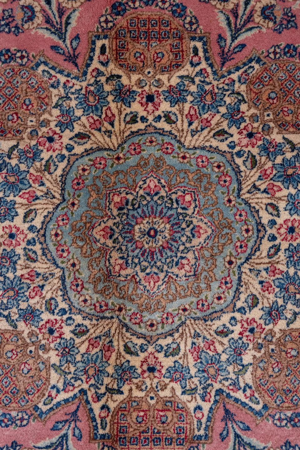 9' x 10' one-of-a-kind handmade antique Kerman large size rug. Color palette: rose, ivory, powder blue, navy, dusty pink