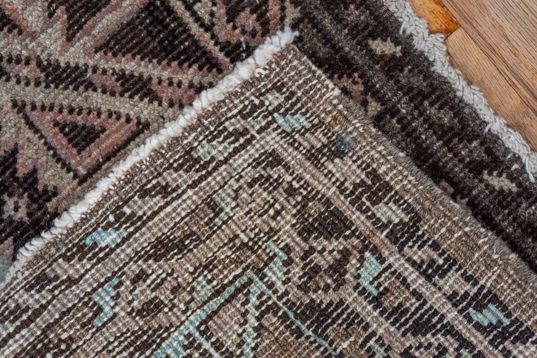 1' x 4' one-of-a-kind handmade vintage Hamadan small size rug. Color palette: brown, gray, light gray, off-white, pink, snow