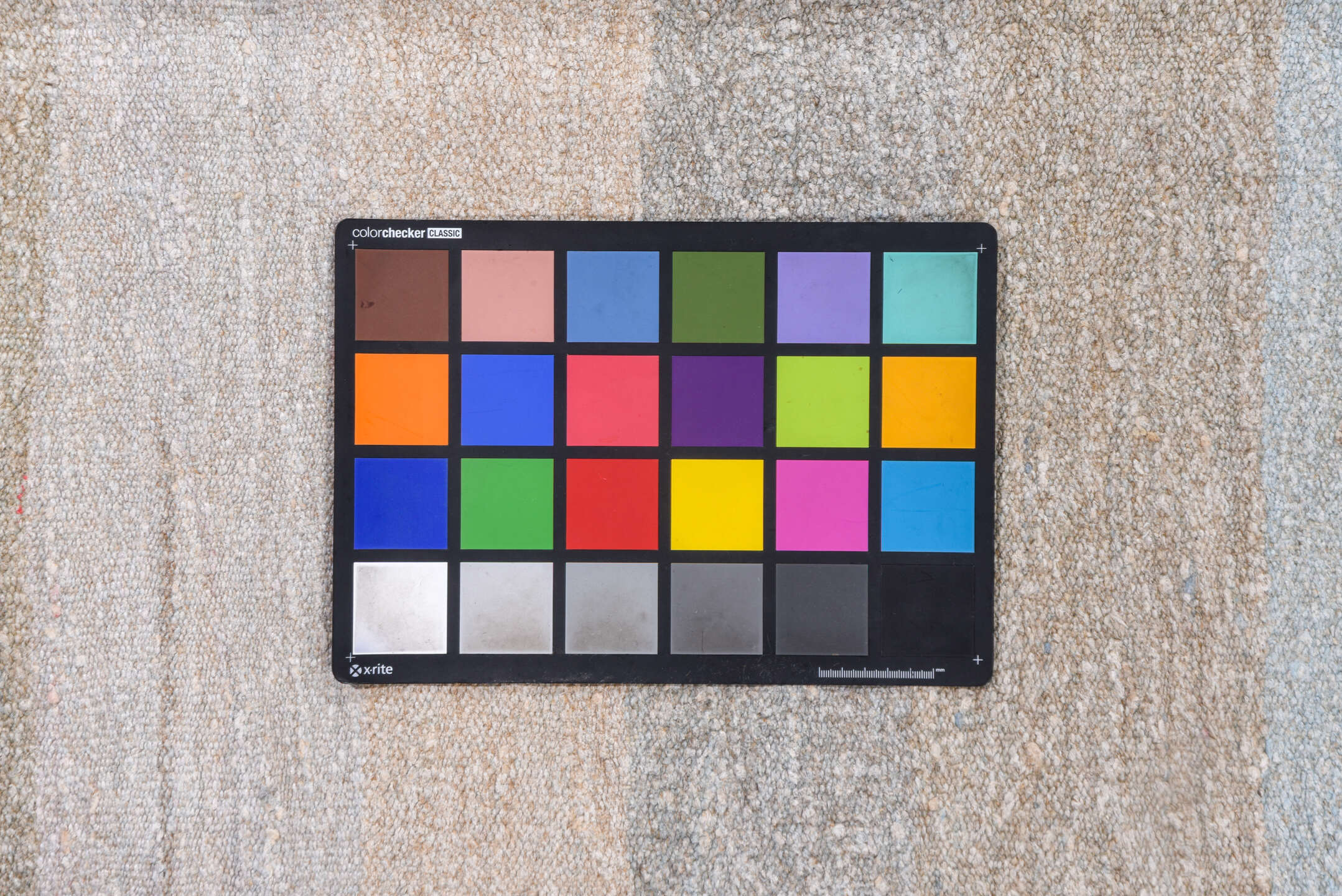 9' x 14' one-of-a-kind handmade vintage Kilim large size rug. Color palette: dark gray, gainsboro, gray, light blue