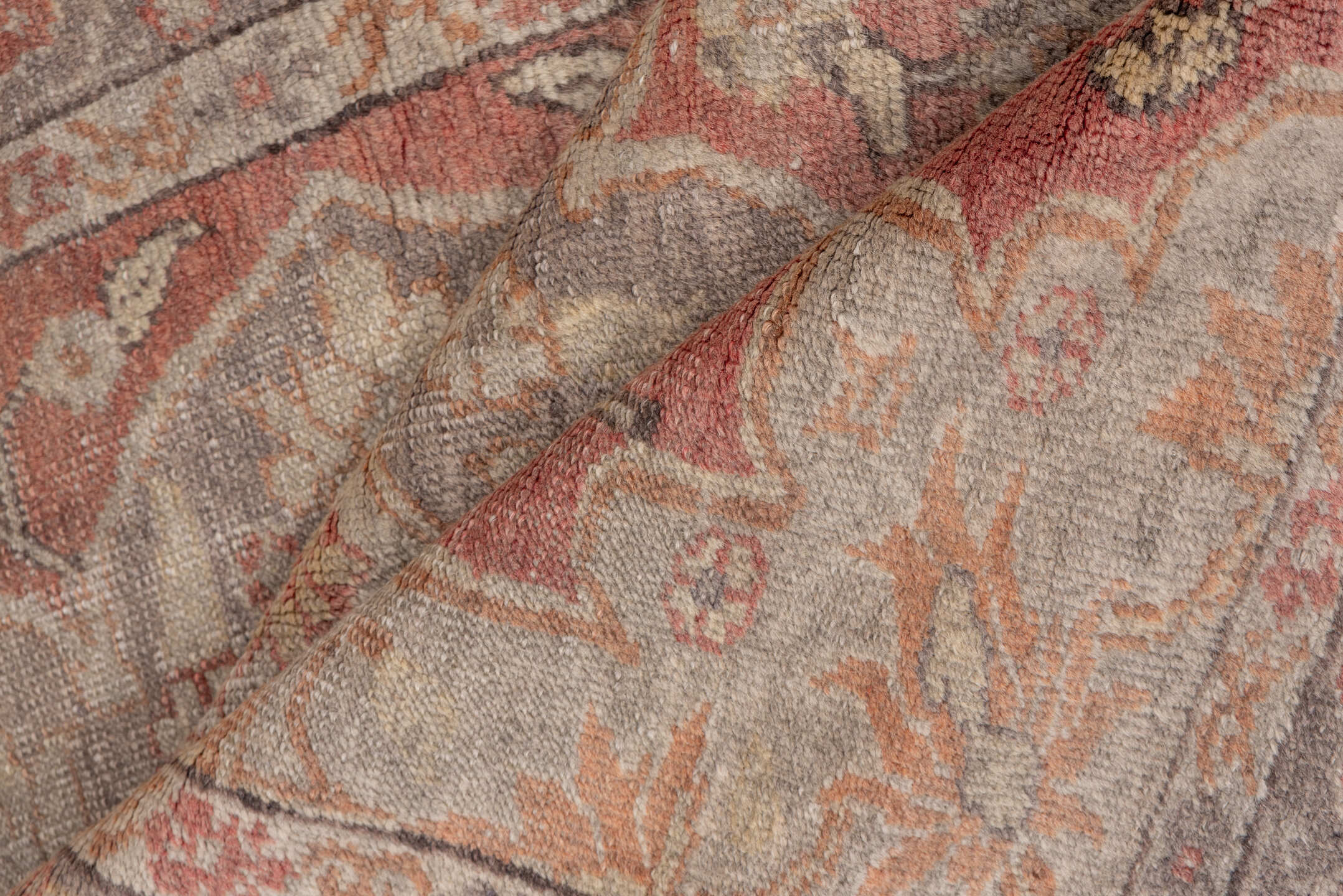 4' x 6' one-of-a-kind handmade vintage Oushak small size rug. Color palette: rose, taupe, ivory, gray, terra cotta, beige