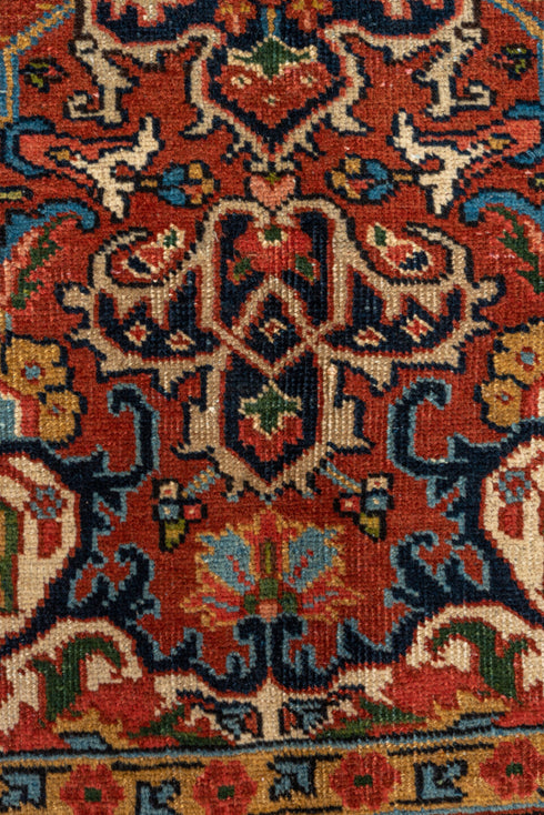 Vintage Heriz Area Rug (4' x 6')