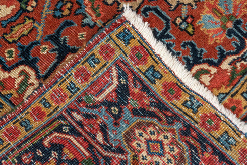 Vintage Heriz Area Rug (4' x 6')