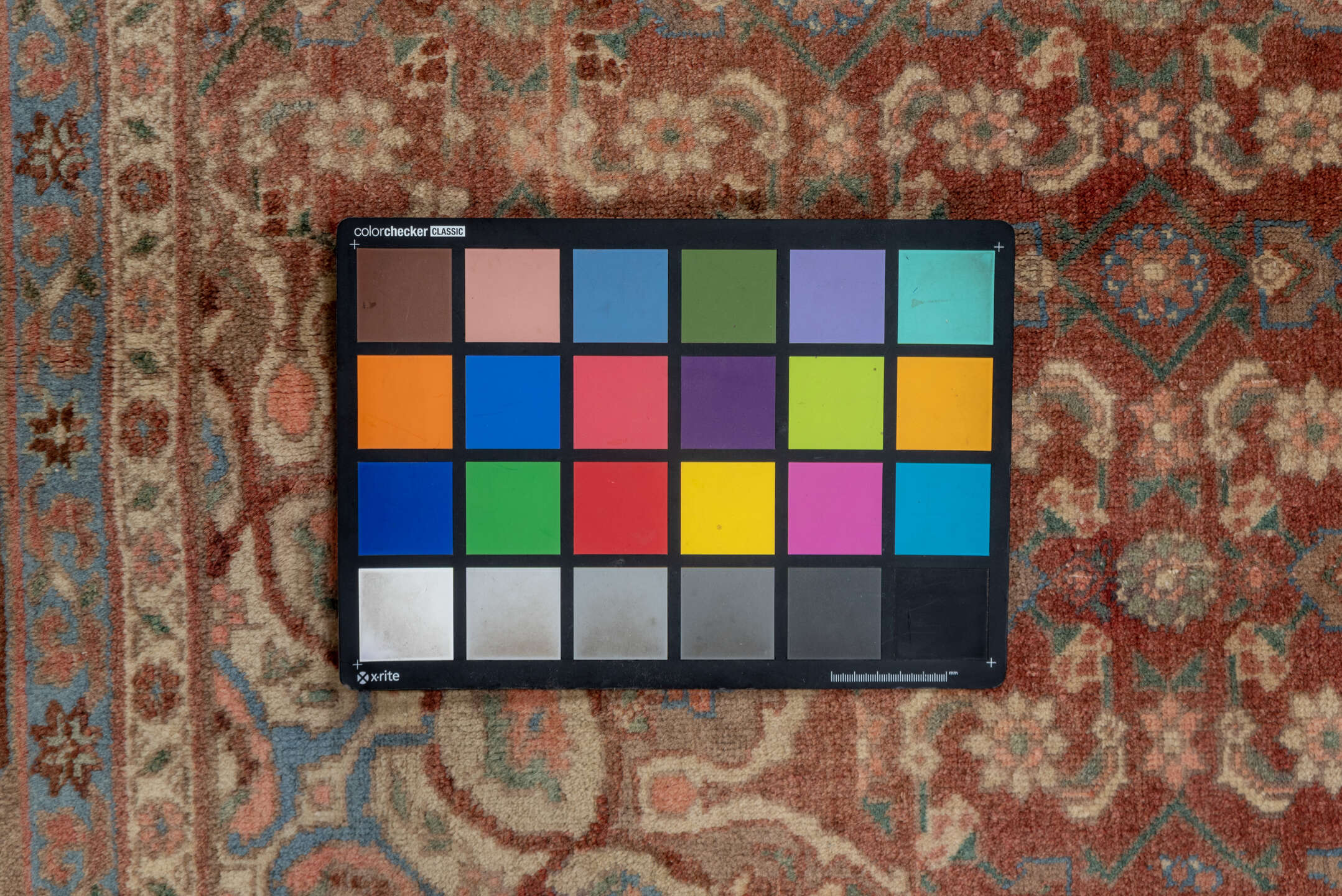 6' x 9' one-of-a-kind handmade vintage Bidjar medium size rug. Color palette: blue, brown, dim gray, gray, pink, red