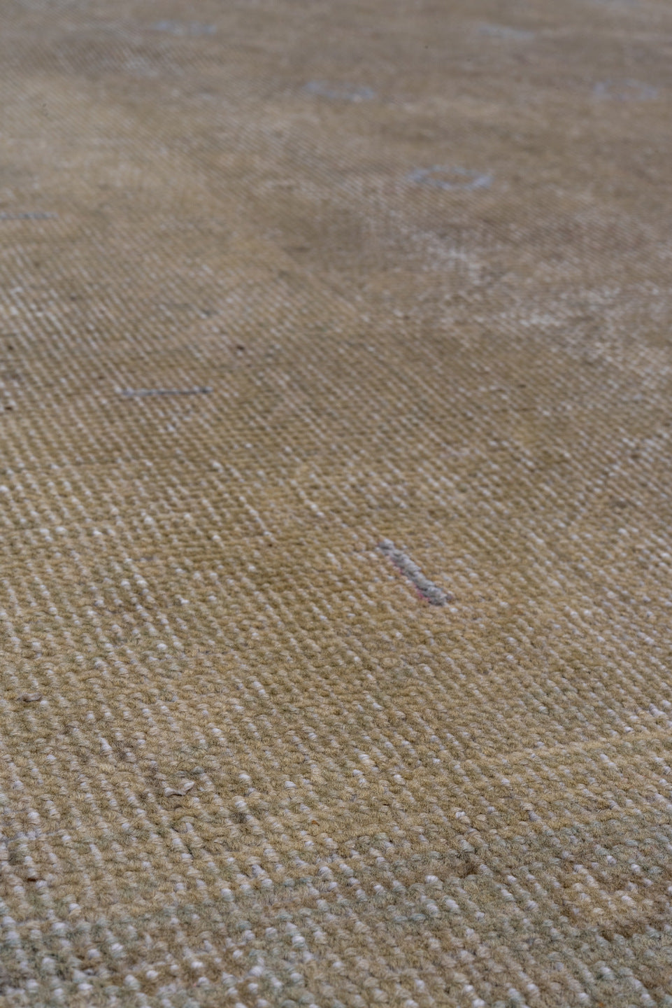 7' x 10' one-of-a-kind handmade vintage Oushak large size rug. Color palette: taupe, beige, sand, ivory, pale blue, greige