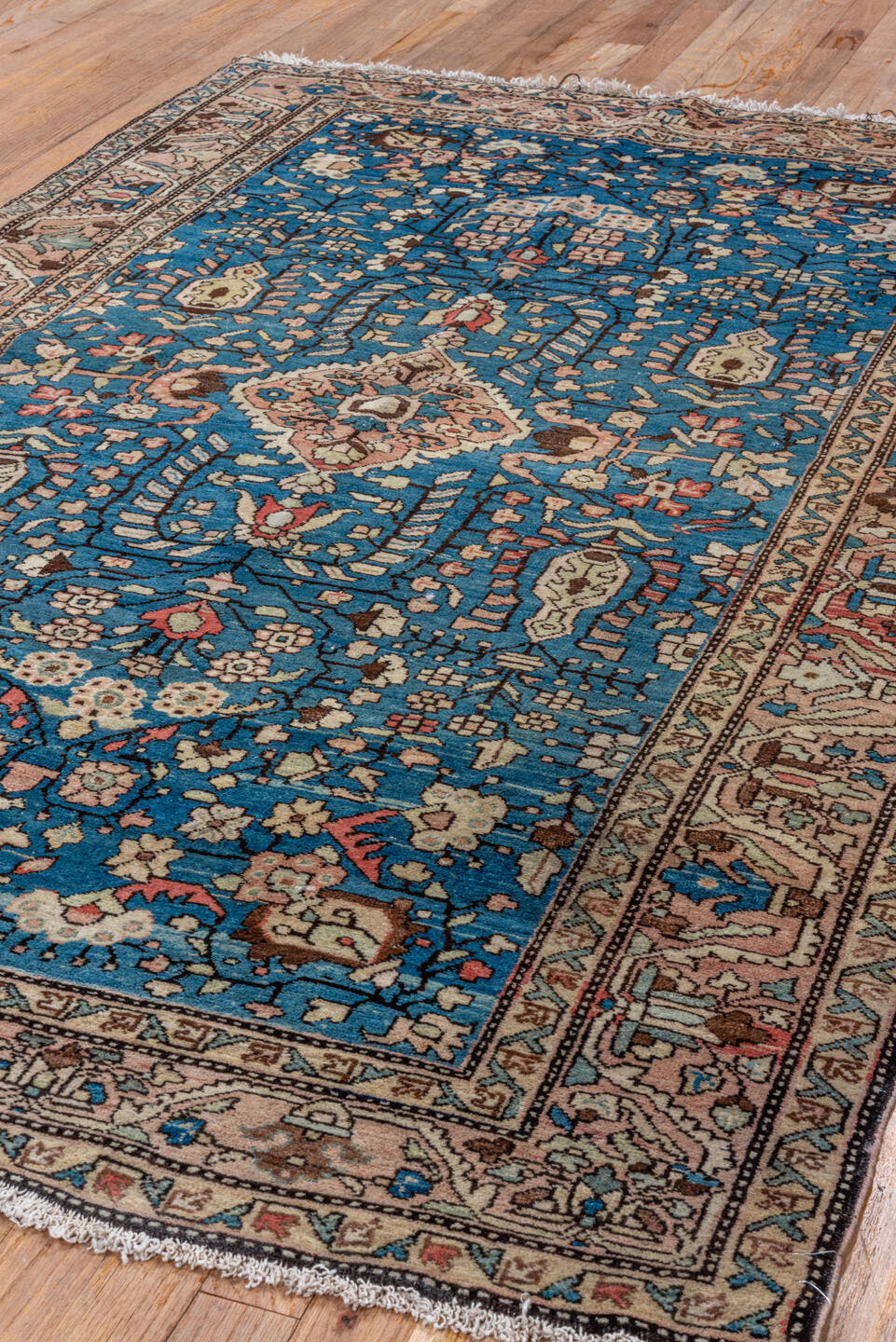 4' x 6' one-of-a-kind handmade antique Sarouk small size rug. Color palette: blue, ivory, blush, brown, coral, sage