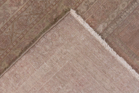 Antique Sivas Area Rug (6' x 9')