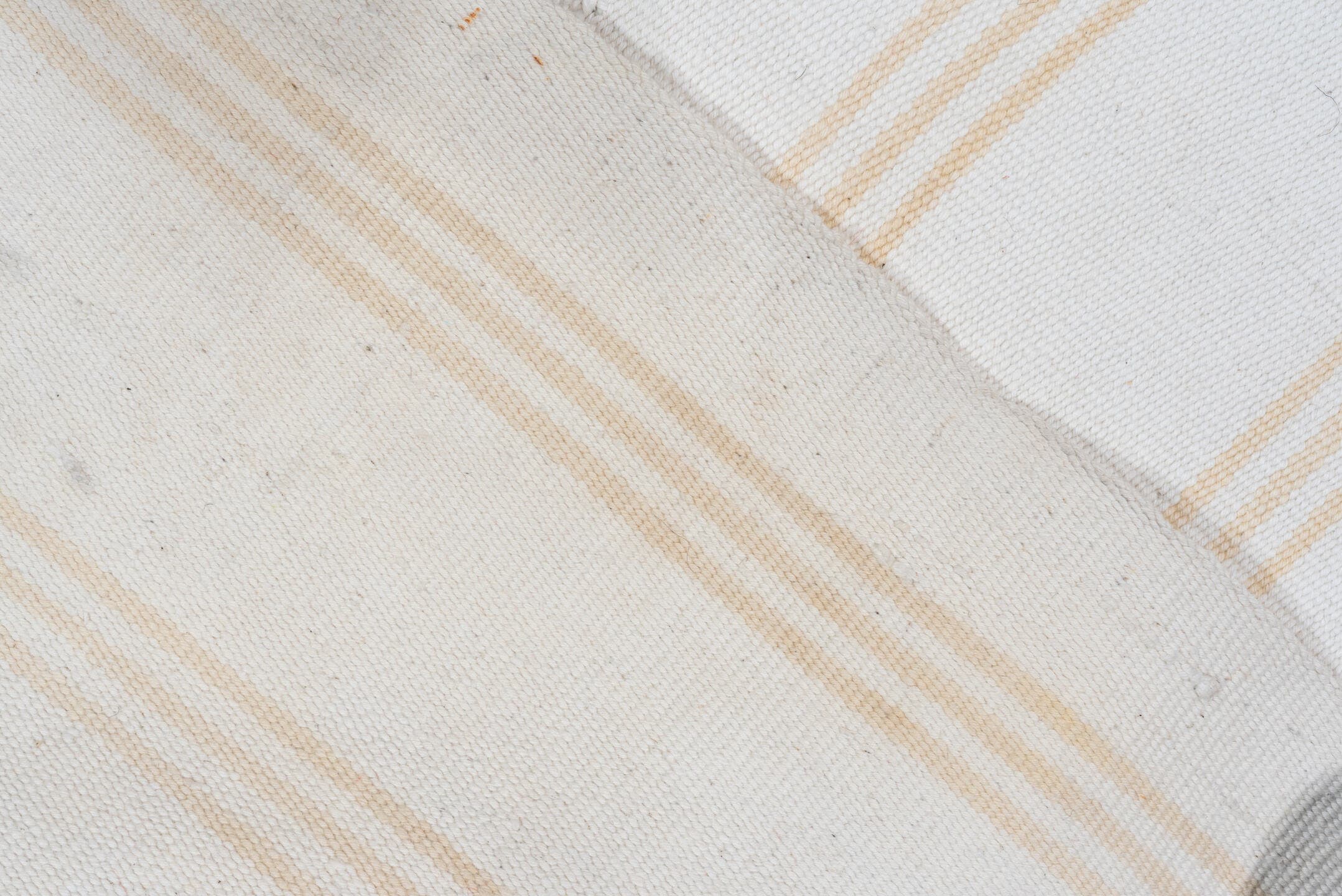 6' x 8' one-of-a-kind handmade antique Flatweave medium size rug. Color palette: ivory, beige