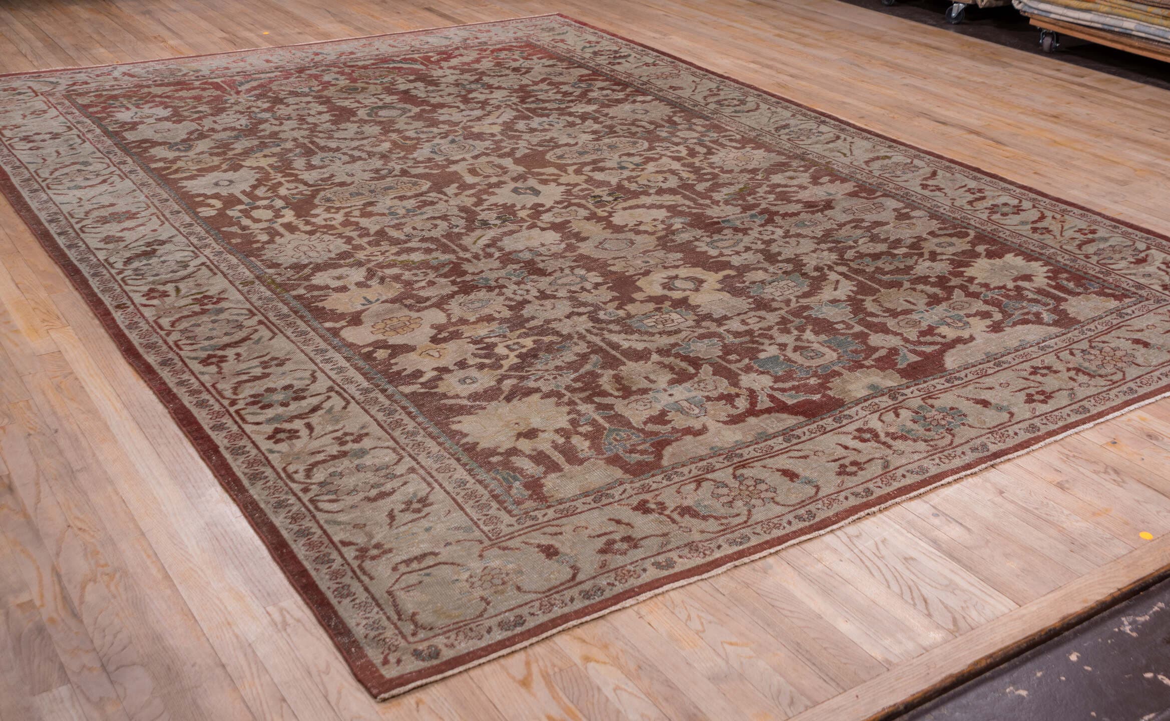 10' x 14' one-of-a-kind handmade antique Sultanabad large size rug. Color palette: terra cotta, ivory, taupe, dusty rose