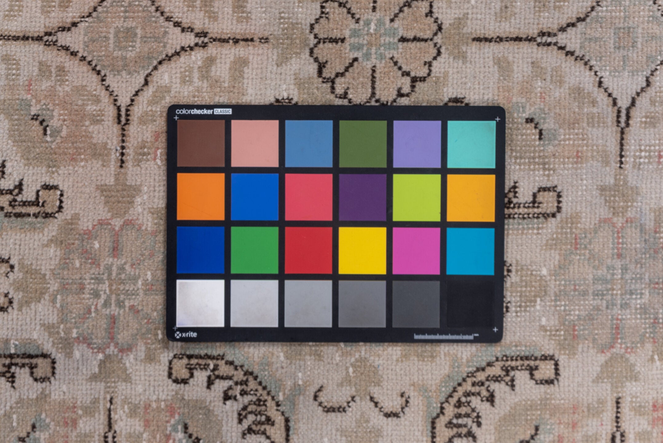 6' x 10' one-of-a-kind handmade vintage Sparta large size rug. Color palette: gray, light gray, off-white, pink, rosy brown