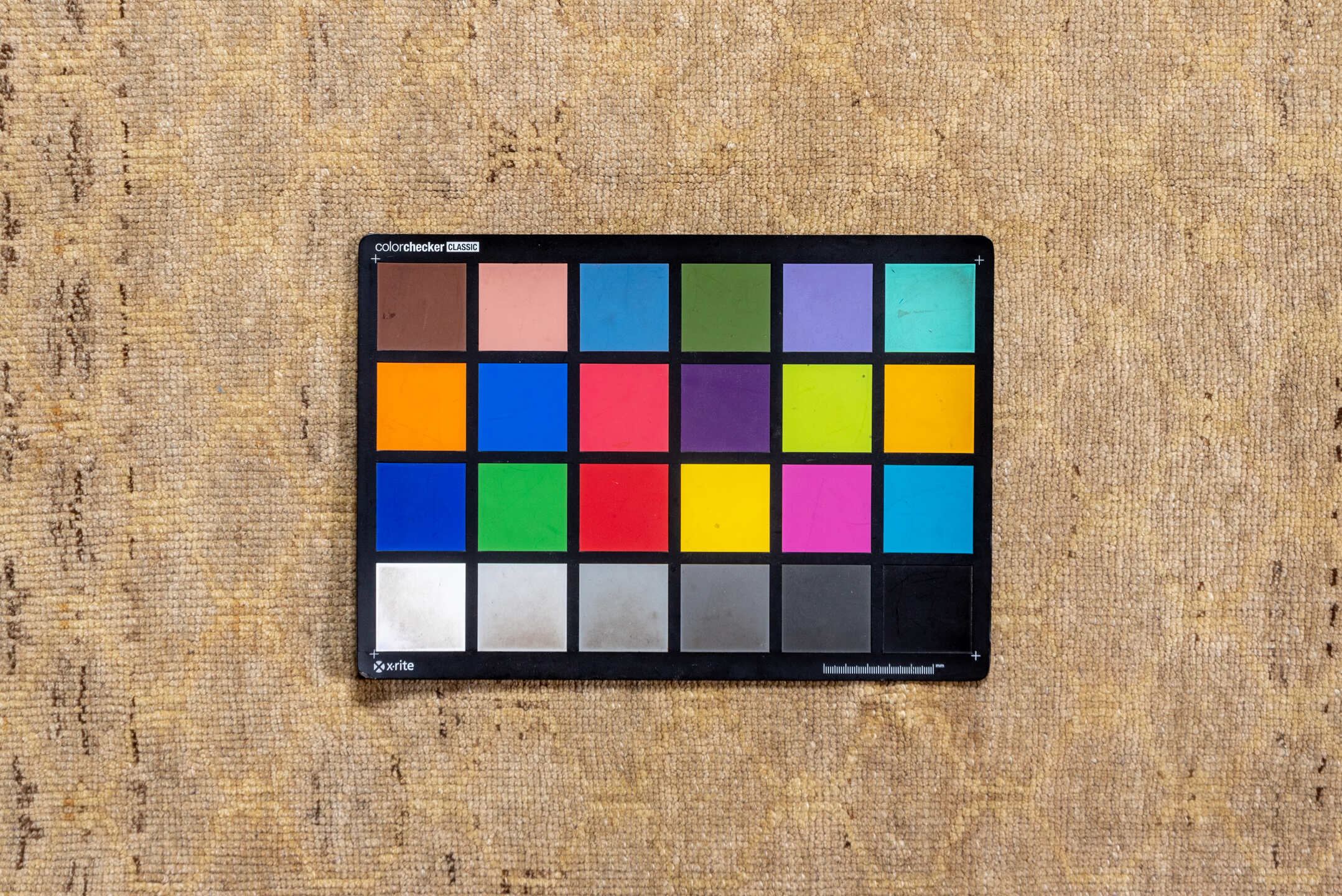 3' x 5' one-of-a-kind handmade vintage Oushak small size rug. Color palette: brown, gray, light gray, off-white, pink, snow