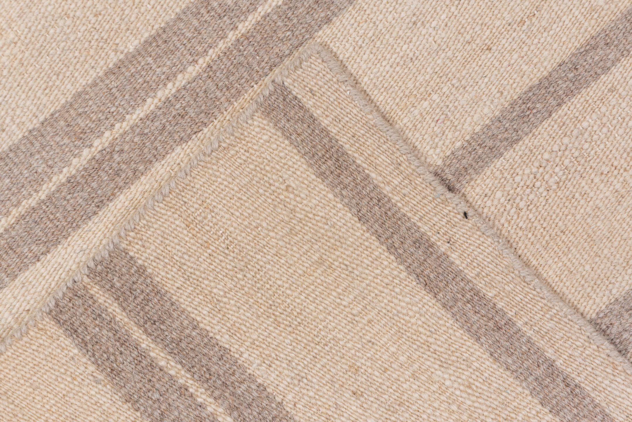 5' x 8' one-of-a-kind handmade vintage Kilim medium size rug. Color palette: ivory, taupe, gray, cream, beige