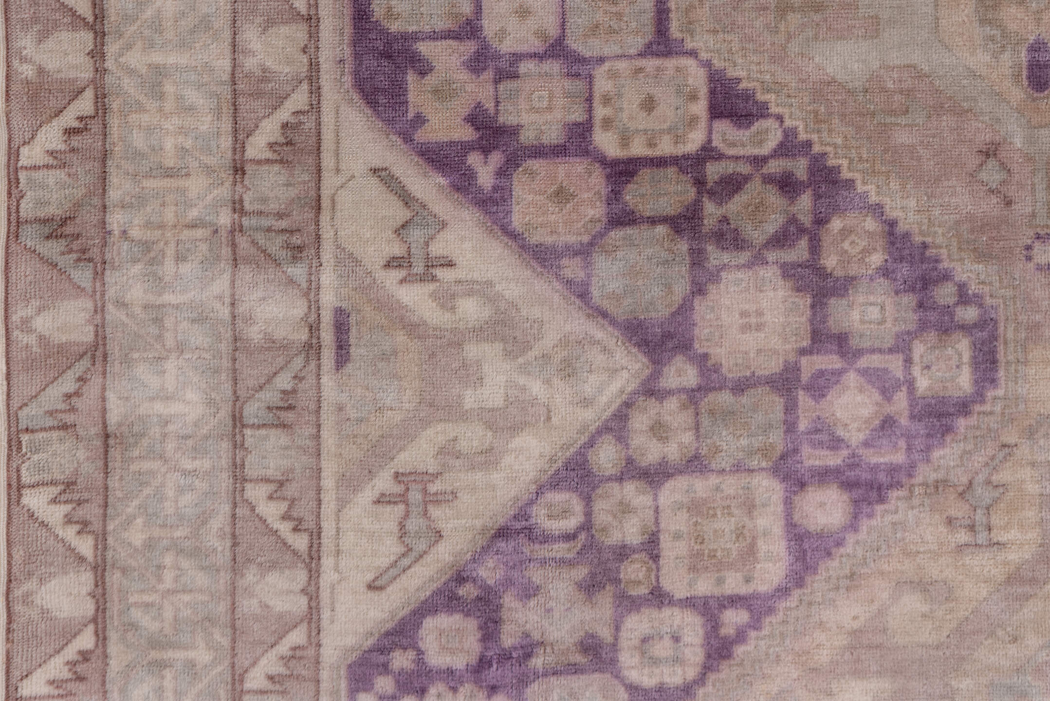 3' x 5' one-of-a-kind handmade vintage Sivas small size rug. Color palette: brown, gray, light gray, off-white, orange, pink