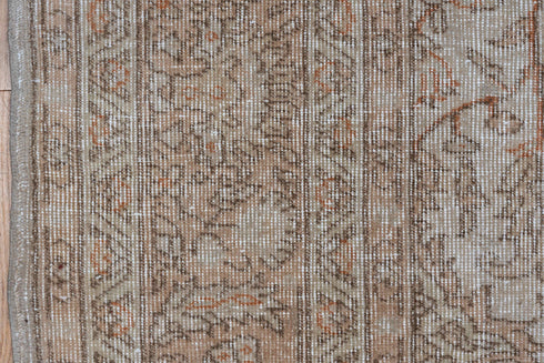 Vintage Oushak Area Rug (4' x 6')