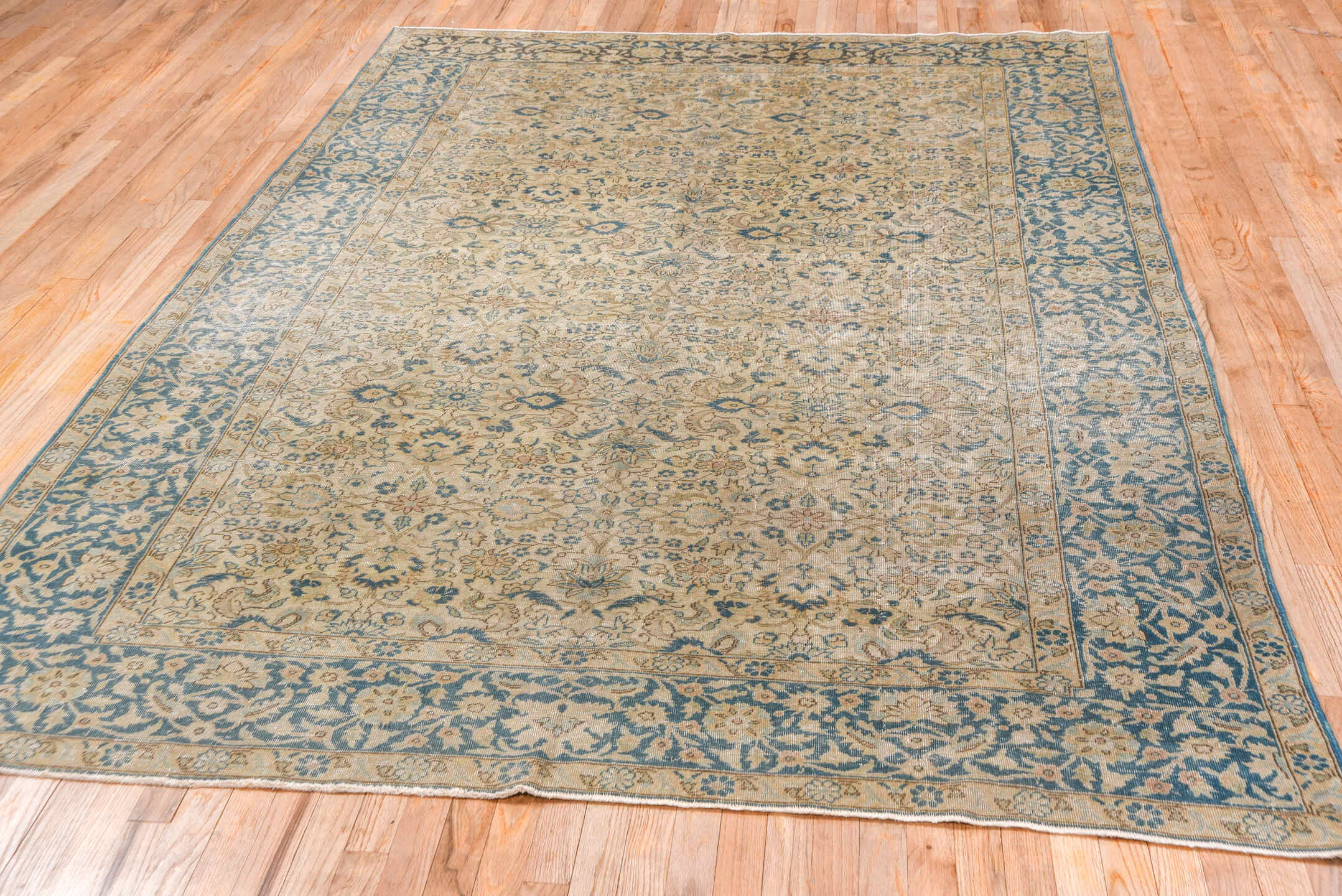 6' x 9' one-of-a-kind handmade vintage Sivas medium size rug. Color palette: ivory, sky blue, beige, taupe, camel