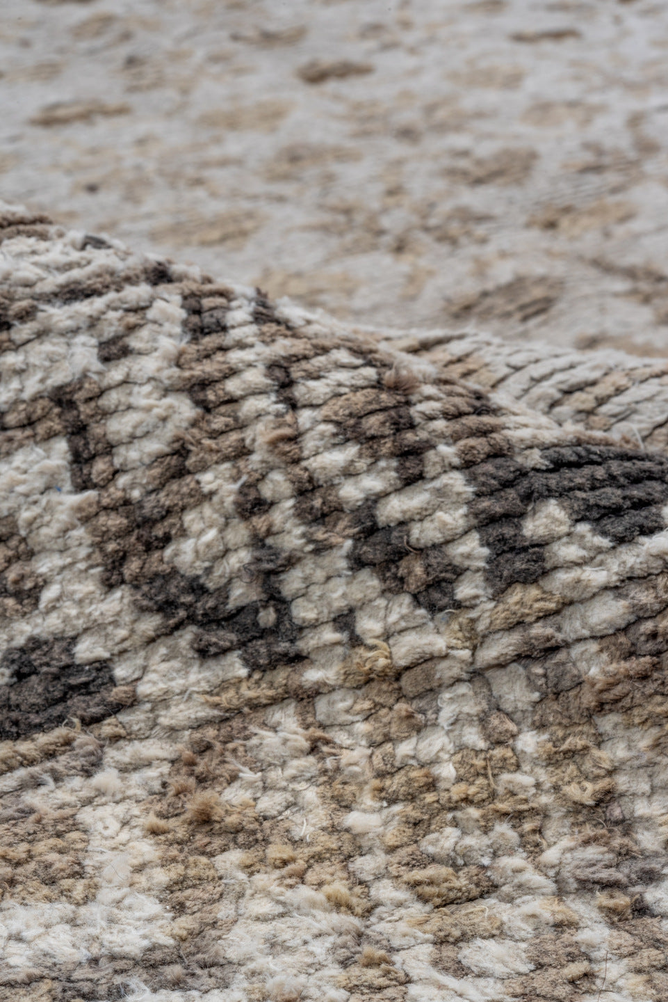 4' x 6' one-of-a-kind handmade antique Cotton Agra rug. Color palette: taupe, ivory, beige, brown, camel, gold, gray
