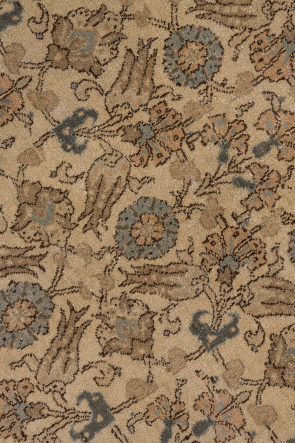 6' x 8' one-of-a-kind handmade vintage Sivas medium size rug. Color palette: beige, taupe, slate, ivory, camel, brown, gray