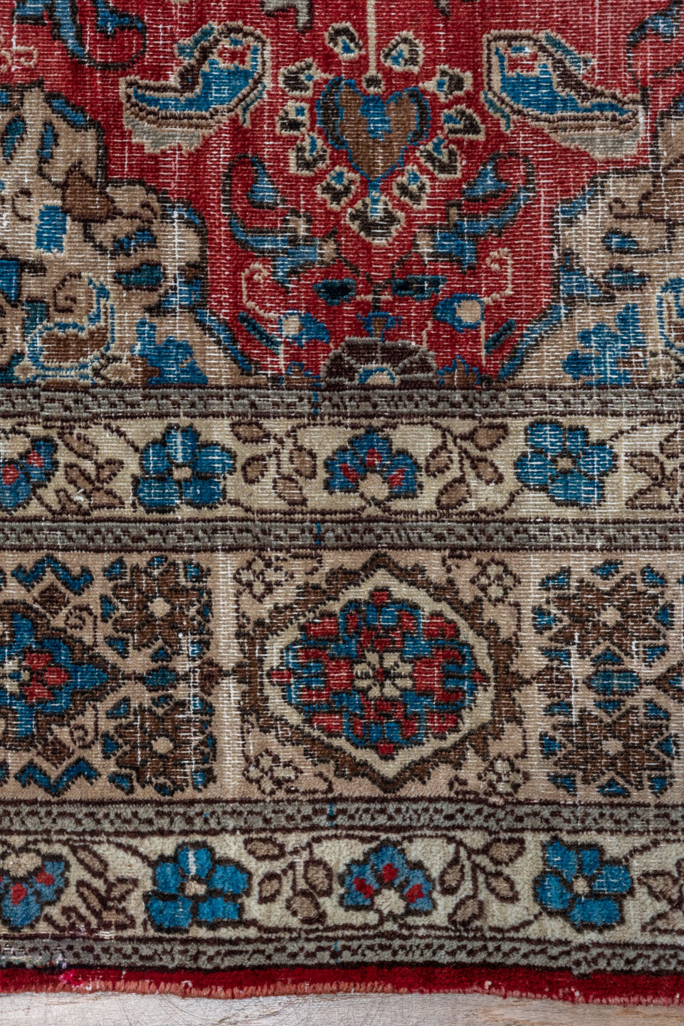 9' x 12' one-of-a-kind handmade vintage Sivas large size rug. Color palette: ivory, red, blue, brown, taupe, charcoal, beige