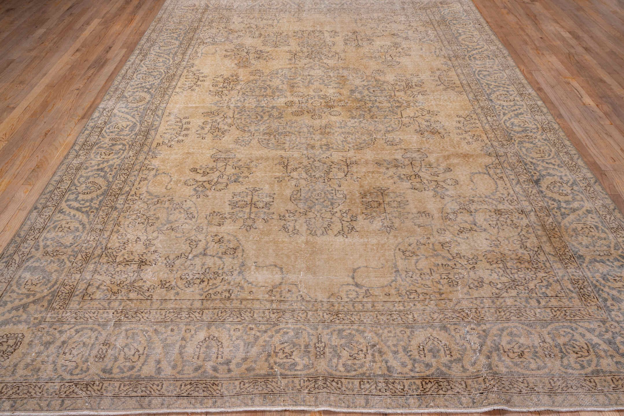 8' x 11' one-of-a-kind handmade vintage Oushak large size rug. Color palette: beige, taupe, ivory, slate, greige, gray