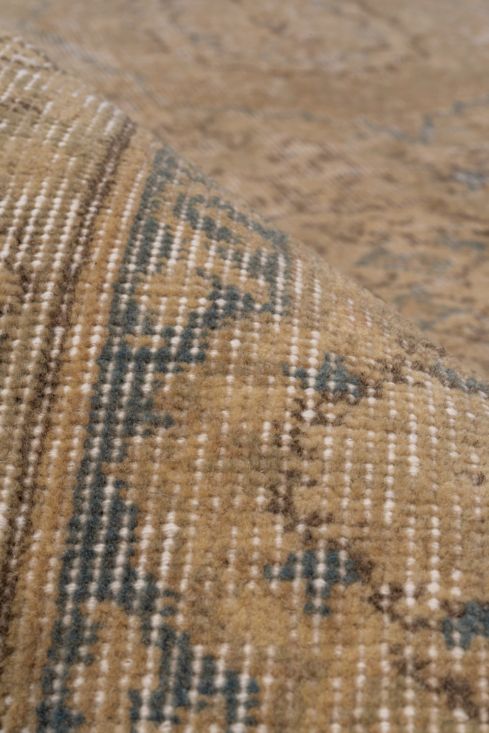 7' x 10' one-of-a-kind handmade vintage Oushak large size rug. Color palette: beige, ivory, faded blue, taupe, sand, blue