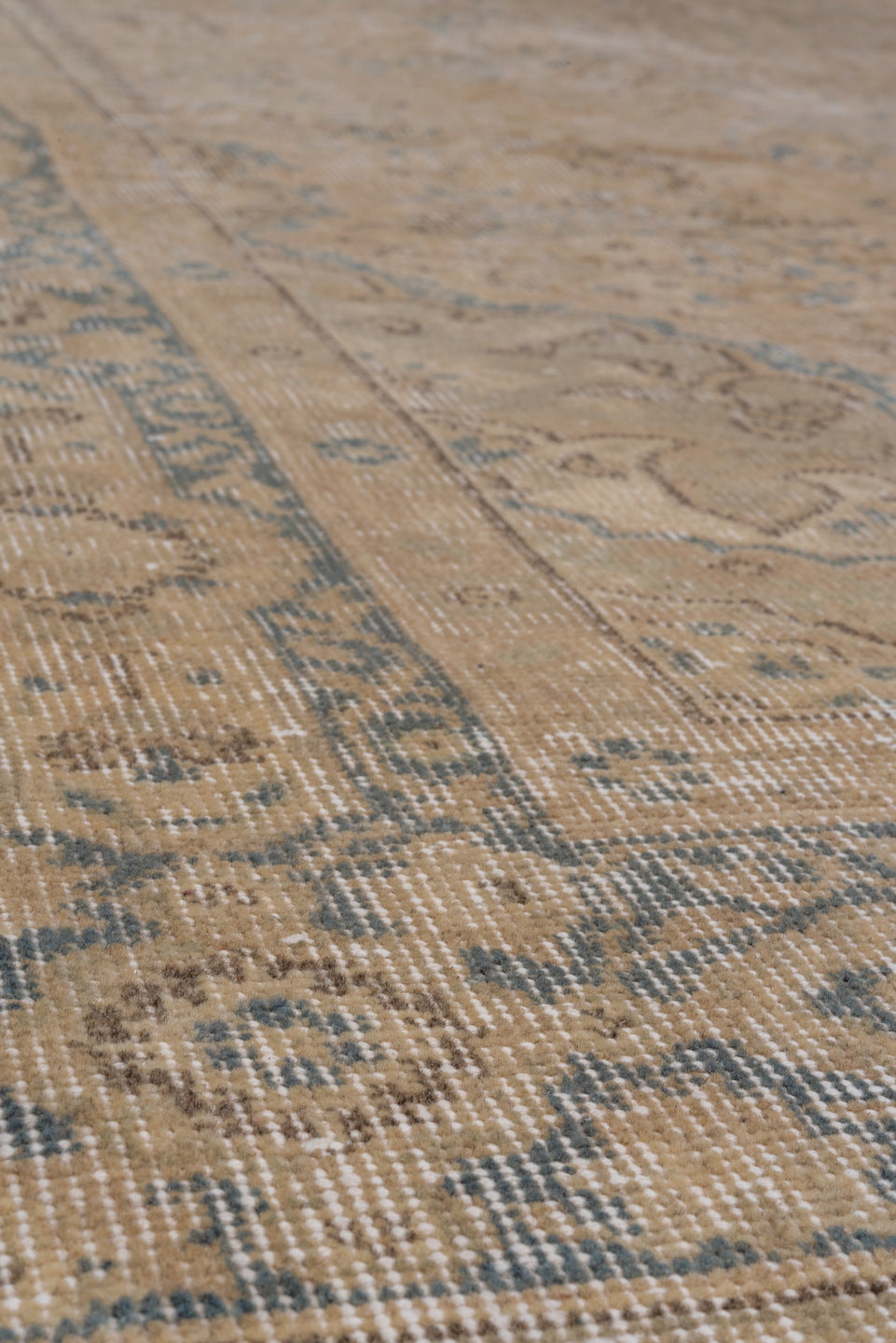 7' x 10' one-of-a-kind handmade vintage Oushak large size rug. Color palette: beige, ivory, faded blue, taupe, sand, blue