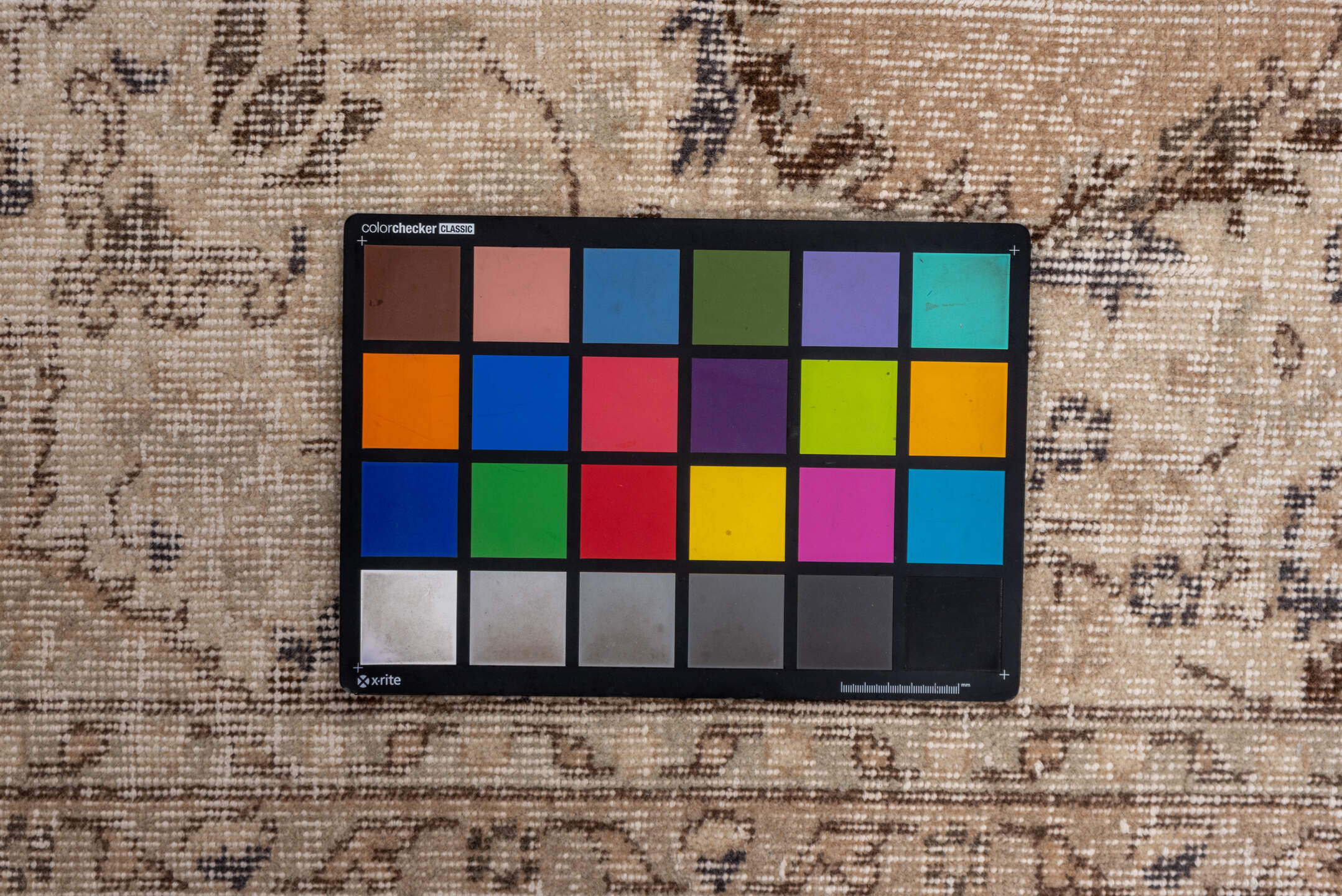 7' x 10' one-of-a-kind handmade vintage Oushak large size rug. Color palette: gray, light gray, off-white, pink