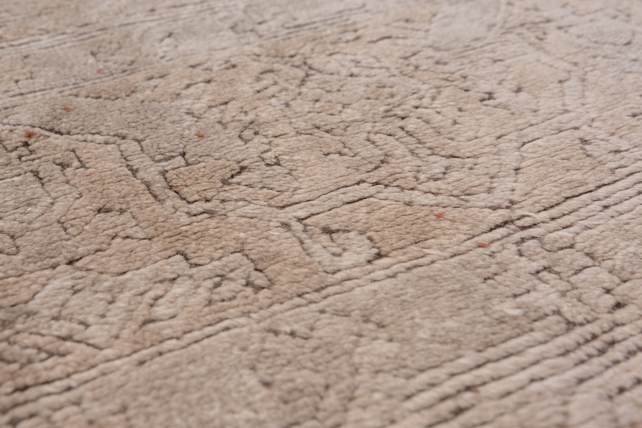 7' x 11' one-of-a-kind handmade vintage Oushak large size rug. Color palette: brown, gray, light gray, off-white, pink, snow