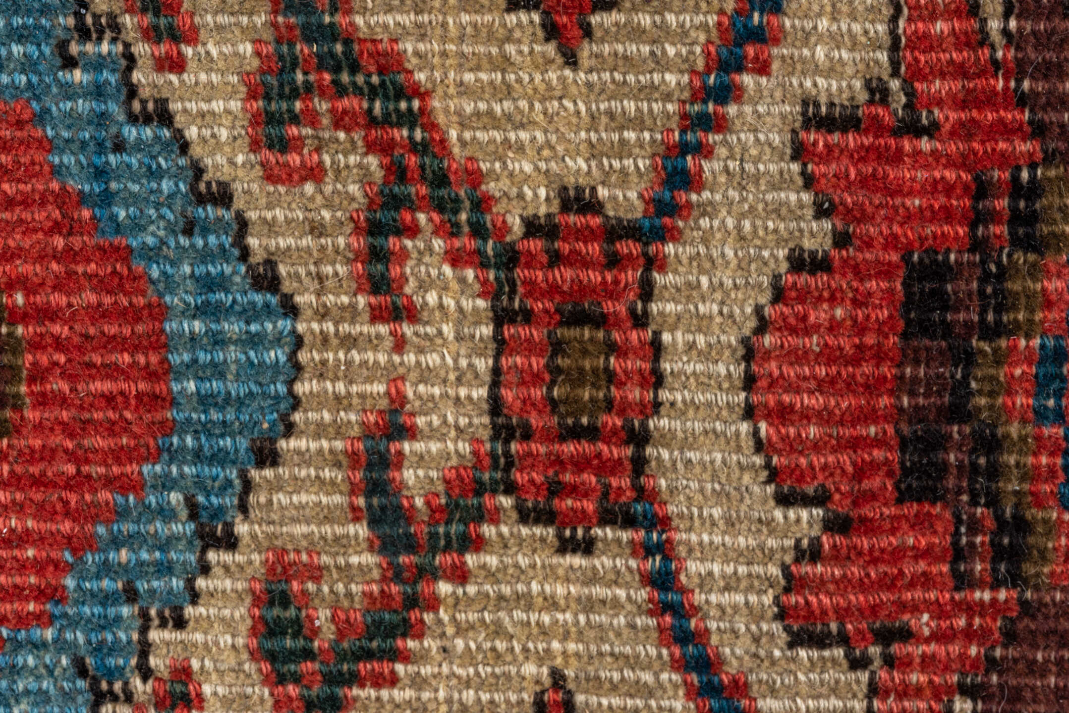 12' x 15' one-of-a-kind handmade antique Sultanabad oversize rug. Color palette: ivory, rust, brick, indigo, sky_blue, camel