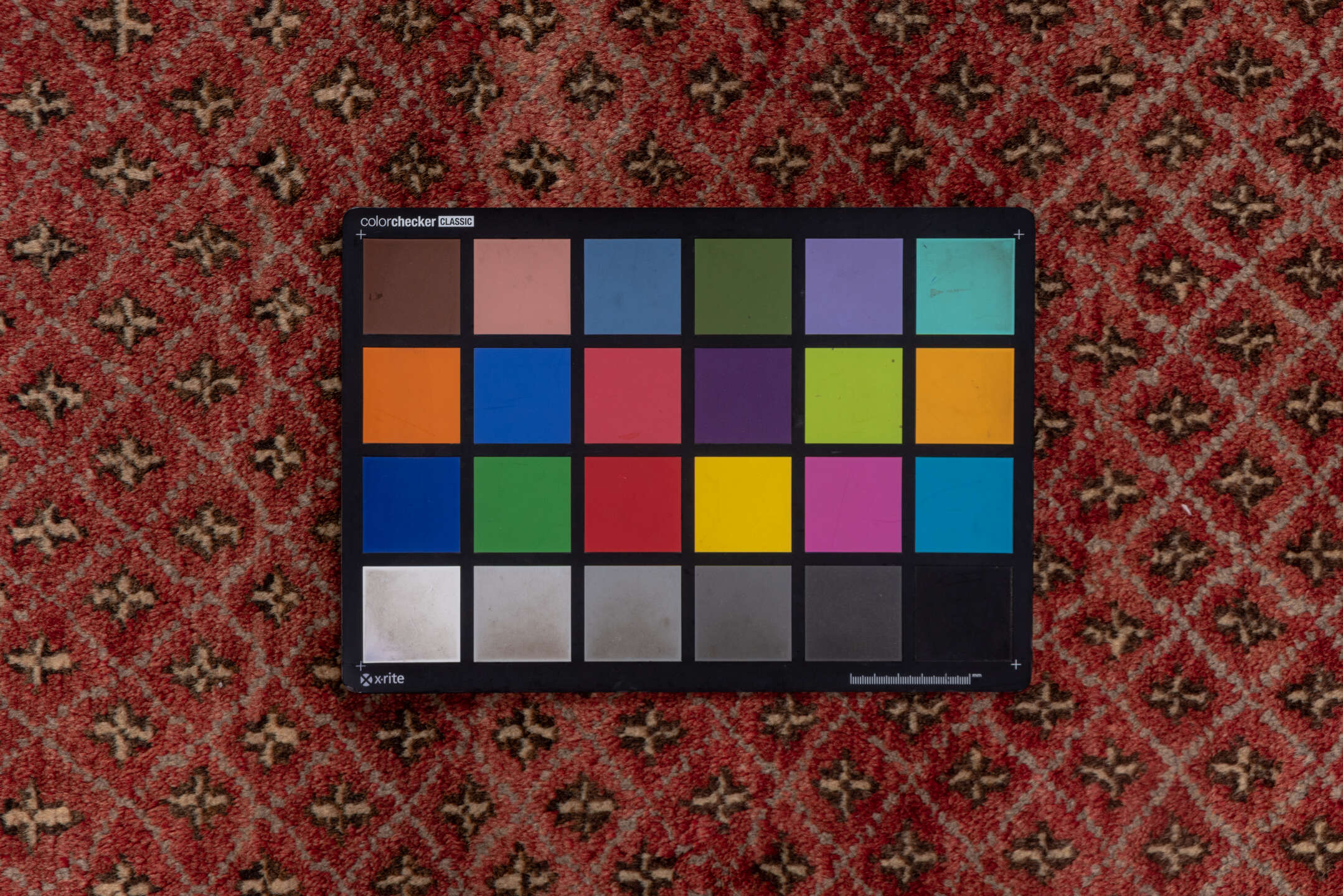 3' x 5' one-of-a-kind handmade vintage Oushak small size rug. Color palette: brown, pink, red