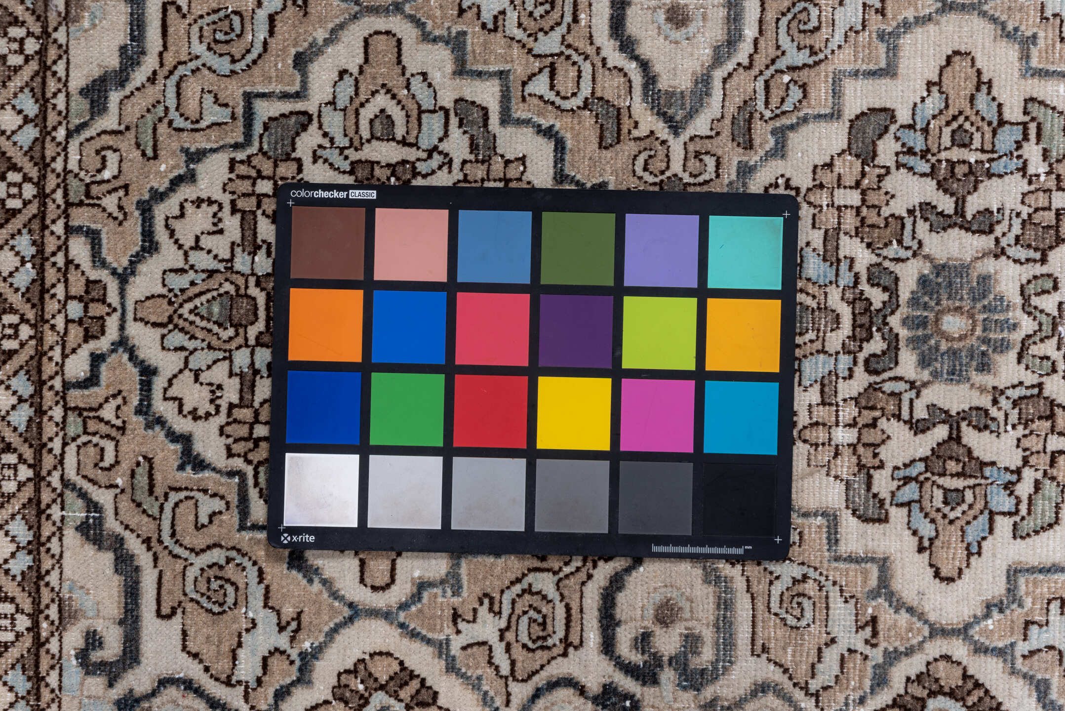 4' x 6' one-of-a-kind handmade vintage Malayer small size rug. Color palette: brown, dark gray, dim gray, gray, light gray